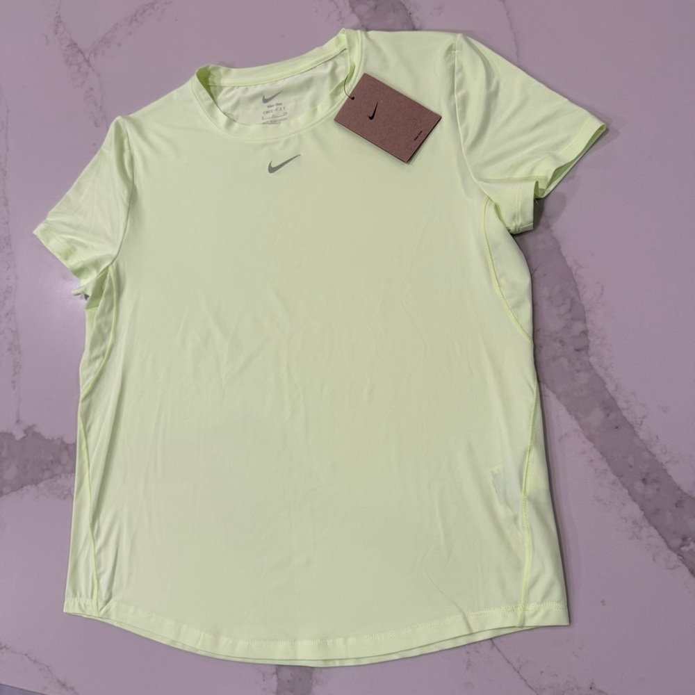 Nike One NWT Classic DriFit Short Sleeve Shirt Womens Small Volt Yellow Training - Picture 3 of 8